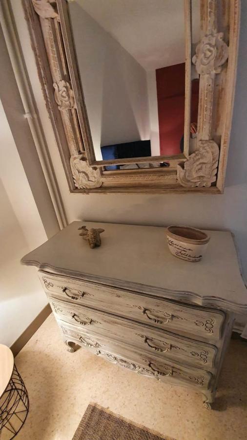 Lovely Suite Nimes Romaine Экстерьер фото